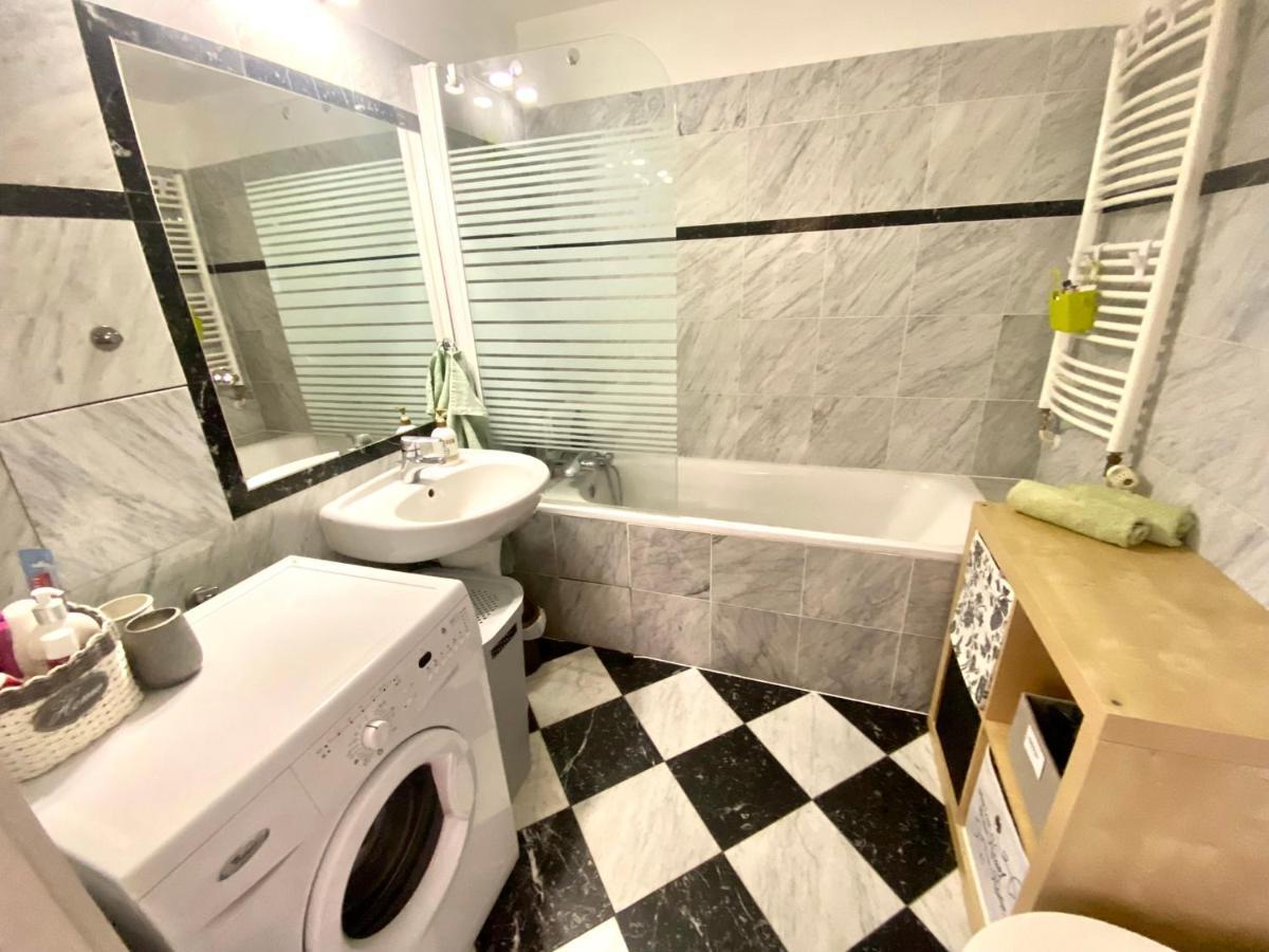 Fantastic Apartment In The City Center Prague Exterior photo