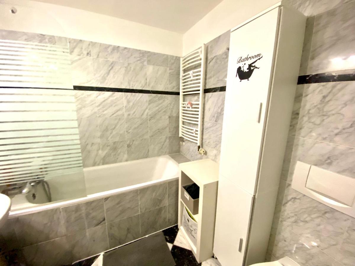 Fantastic Apartment In The City Center Prague Exterior photo